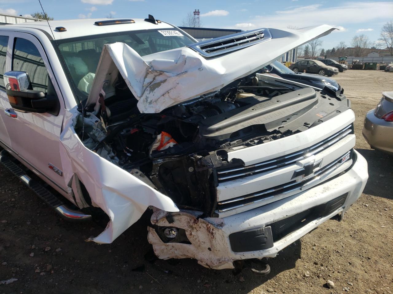 Photo 9 from auction – 2018 CHEVROLET SILVERADO with VIN 1GC1KVEY4JF258885