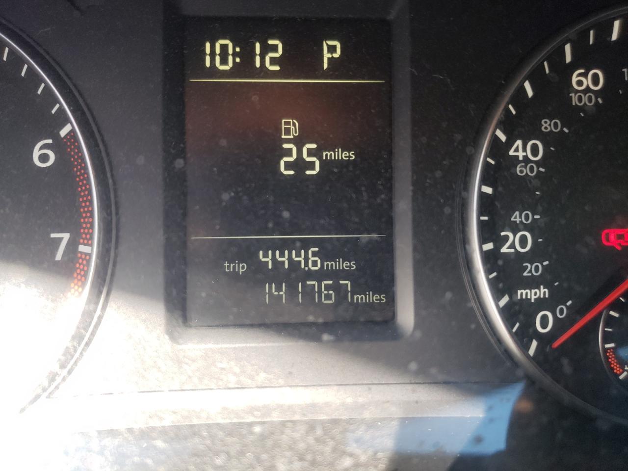 Photo 8 from auction – 2013 VOLKSWAGEN PASSAT S with VIN 1VWAP7A38DC059574