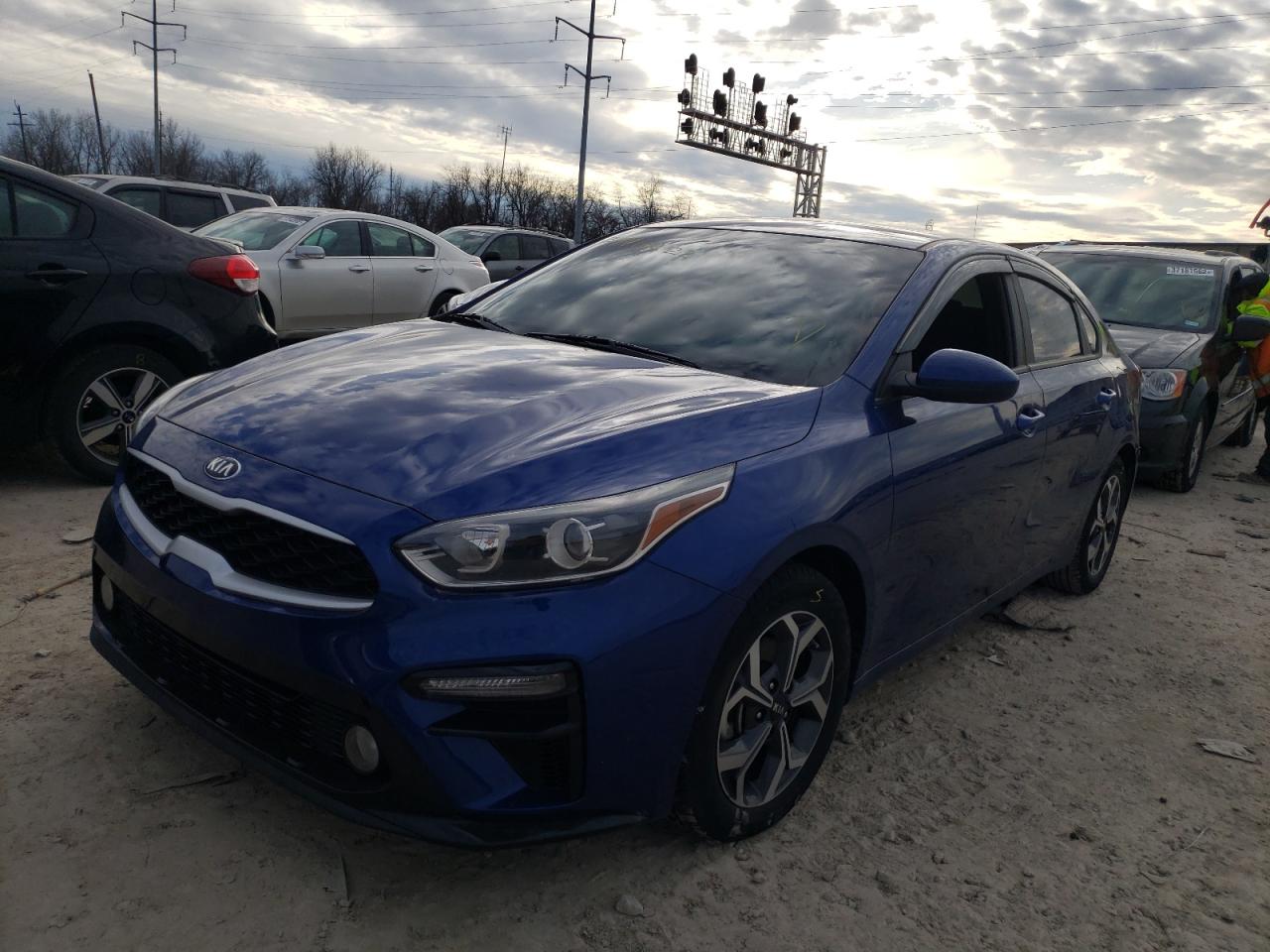 Photo 2 from auction – 2020 KIA FORTE FE with VIN 3KPF24AD5LE222882