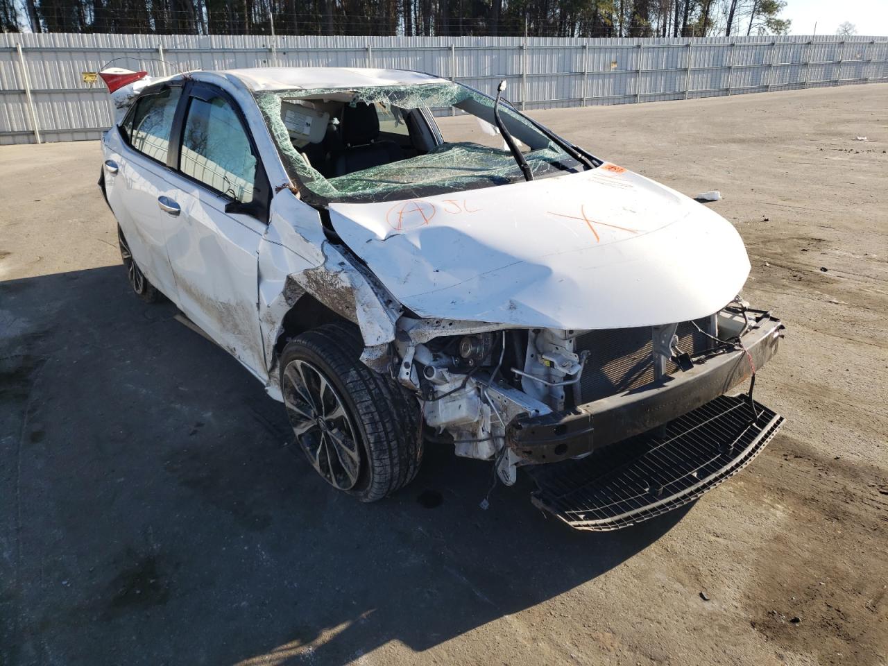 TOYOTA COROLLA 2017 with VIN 2T1BURHE1HC831851 - Photo from auction