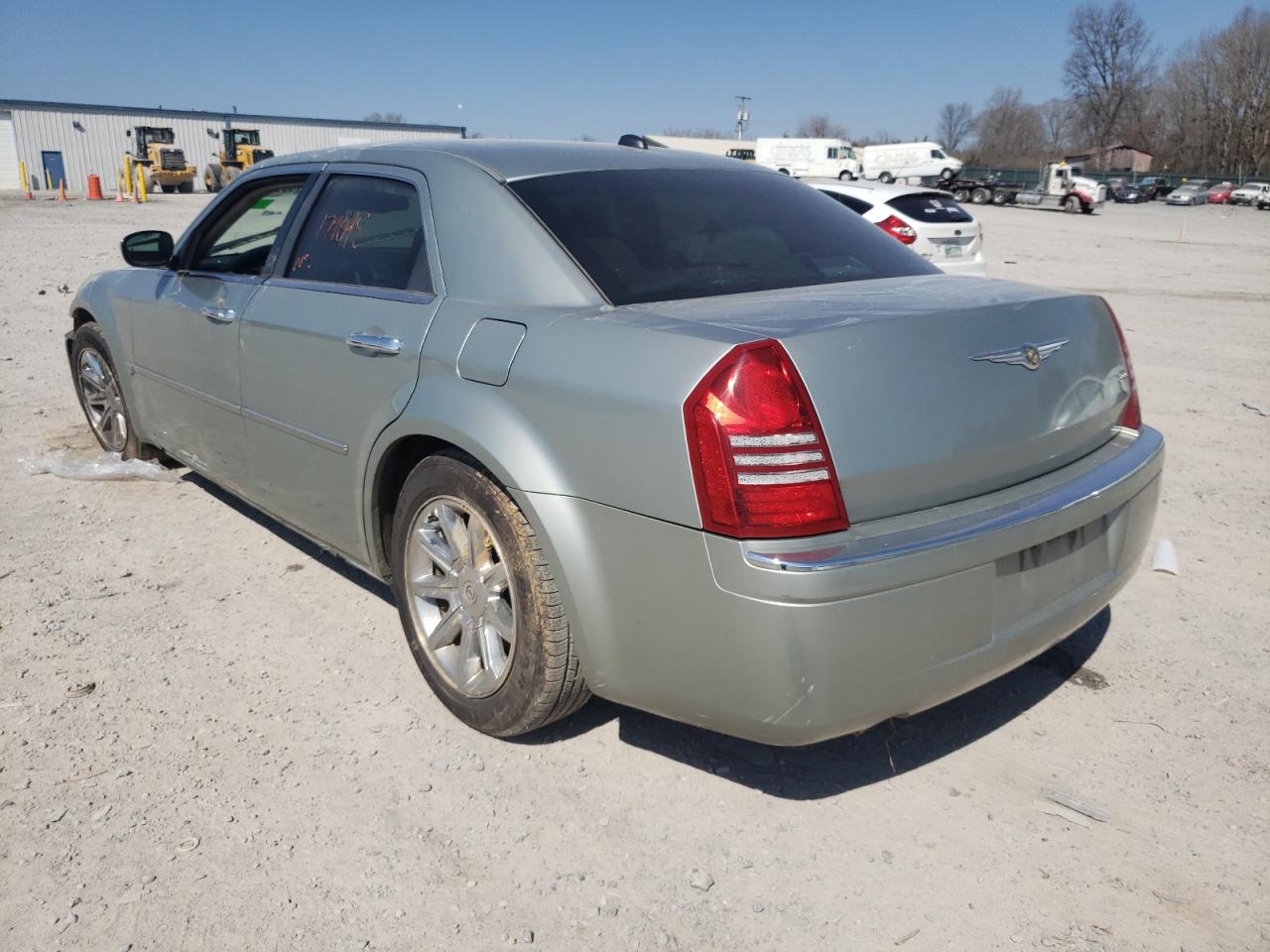 Photo 3 from auction – 2006 CHRYSLER 300C with VIN 2C3KA63H46H103294