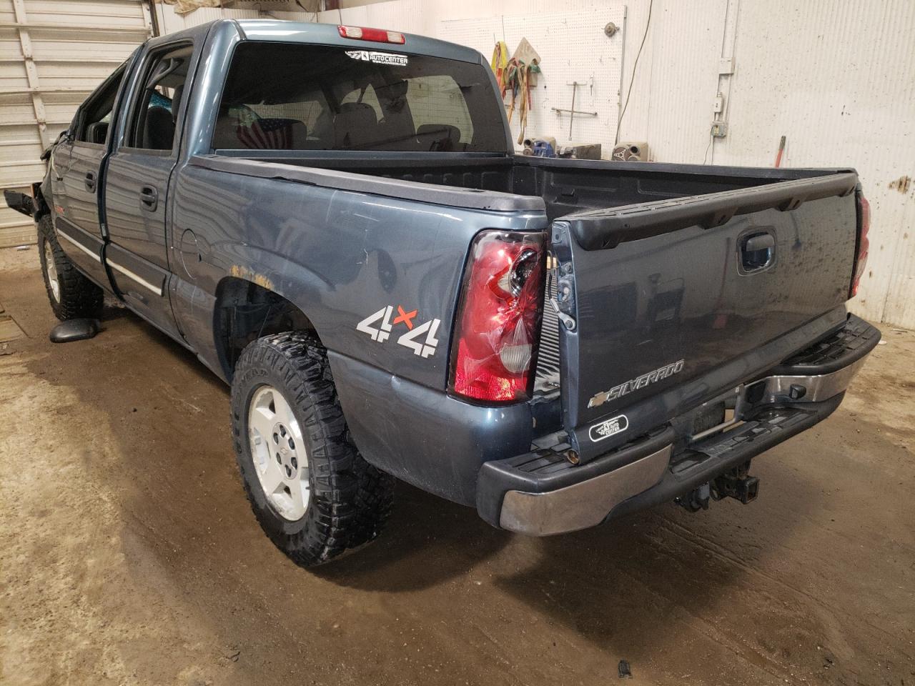 Photo 3 from auction – 2006 CHEVROLET SILVERADO with VIN 2GCEK13N761250250