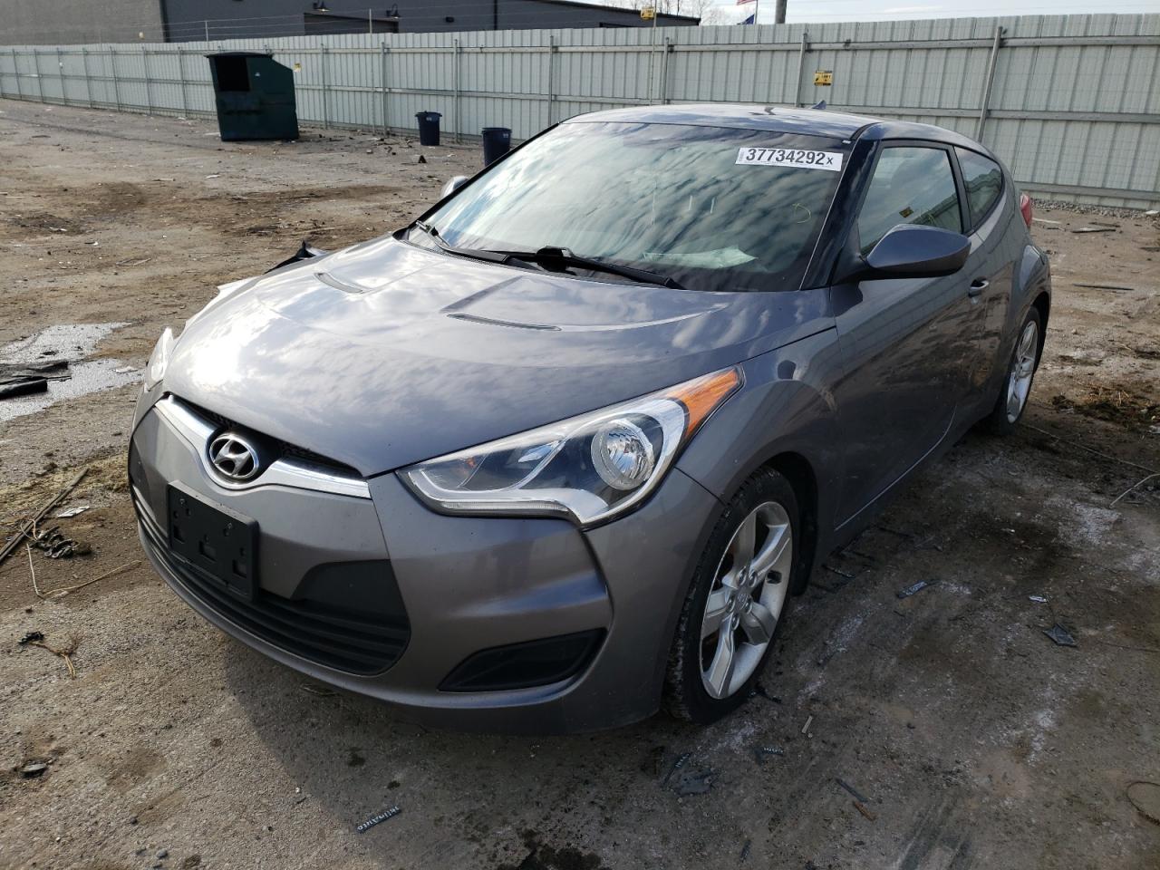 Photo 2 from auction – 2015 HYUNDAI VELOSTER with VIN KMHTC6AD5FU243146