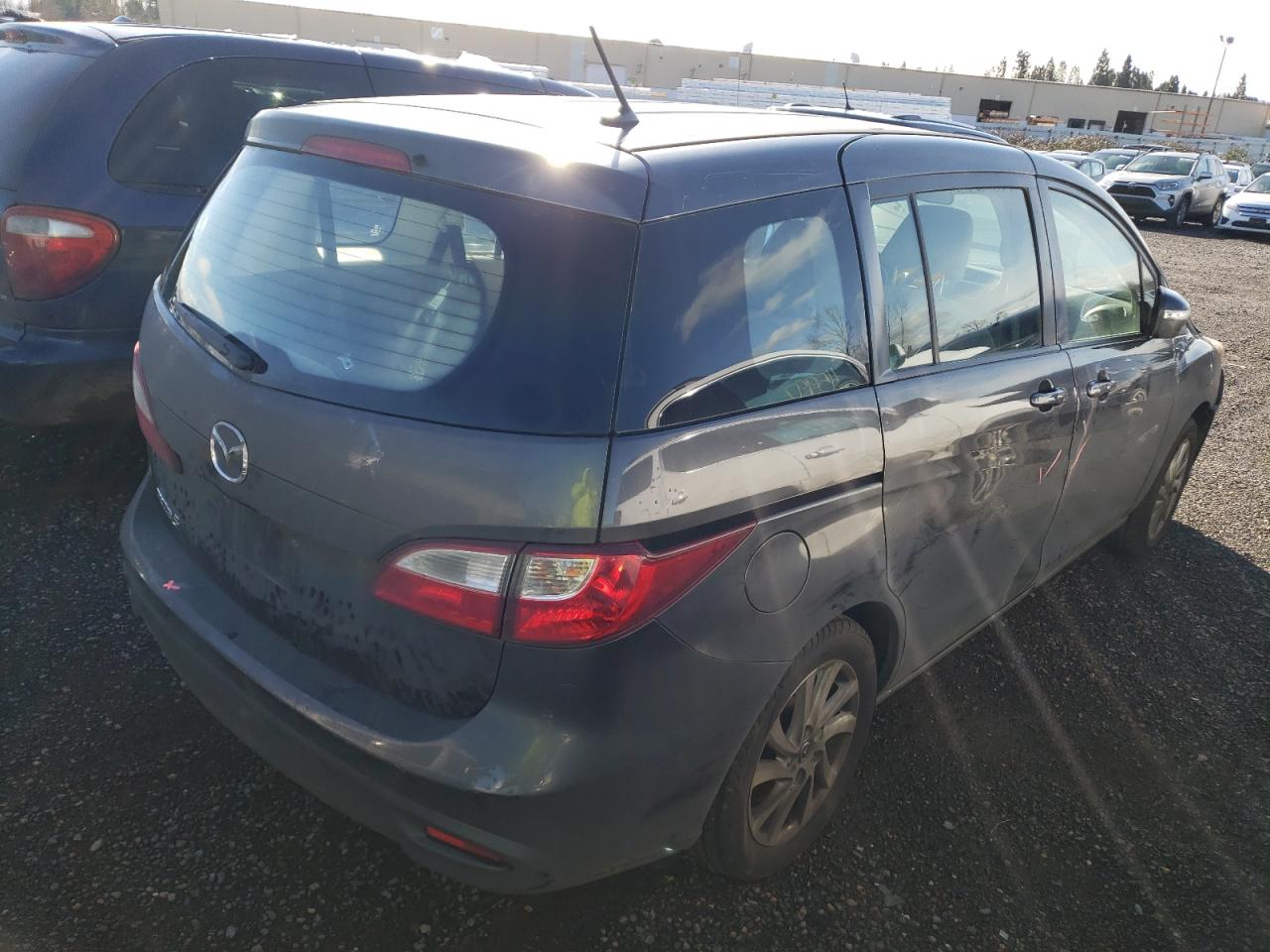 Photo 4 from auction – 2014 MAZDA 5 SPORT with VIN JM1CW2BL5E0166293