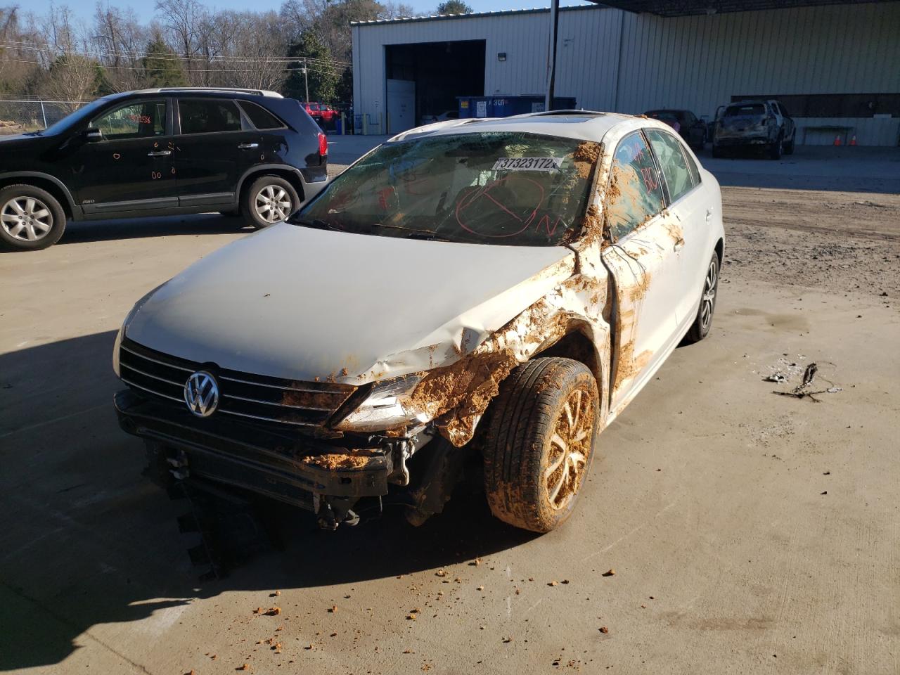 Photo 2 from auction – 2017 VOLKSWAGEN JETTA SE with VIN 3VWDB7AJ4HM327129