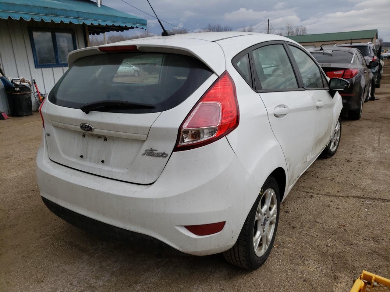 Photo 4 from auction – 2015 FORD FIESTA SE with VIN 3FADP4EJ5FM118725