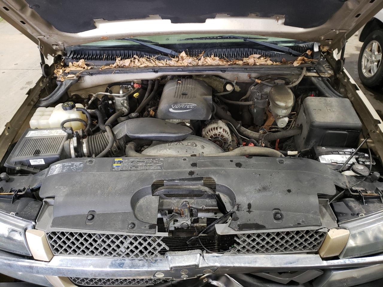 Photo 7 from auction – 2004 CHEVROLET SILVERADO with VIN 1GCEK19TX4E338954