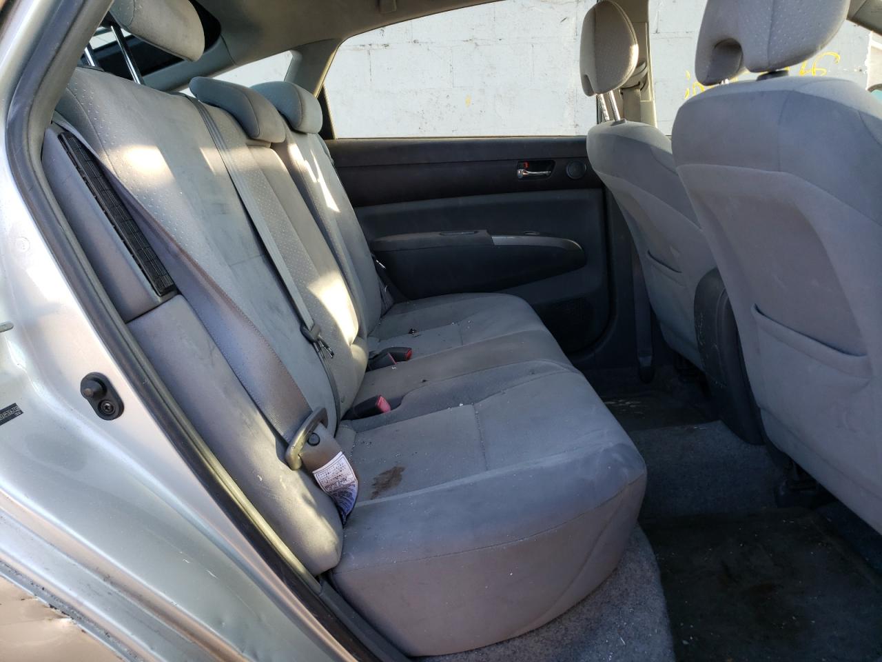 Photo 6 from auction – 2005 TOYOTA PRIUS with VIN JTDKB20U853067338