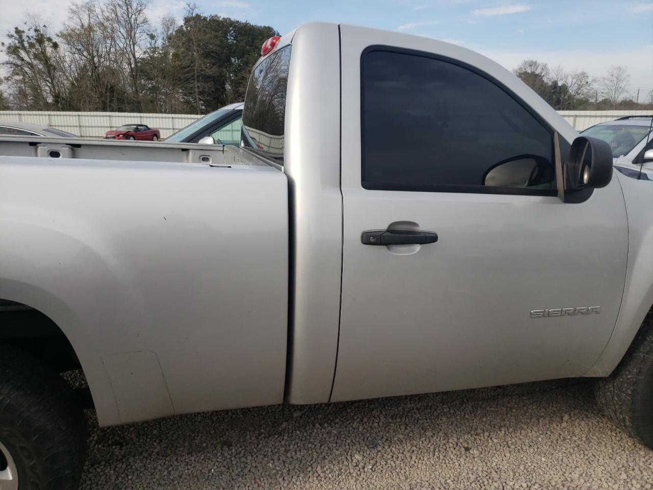 Photo 6 from auction – 2011 GMC PICKUP with VIN 1GTN1TEX9BZ420865