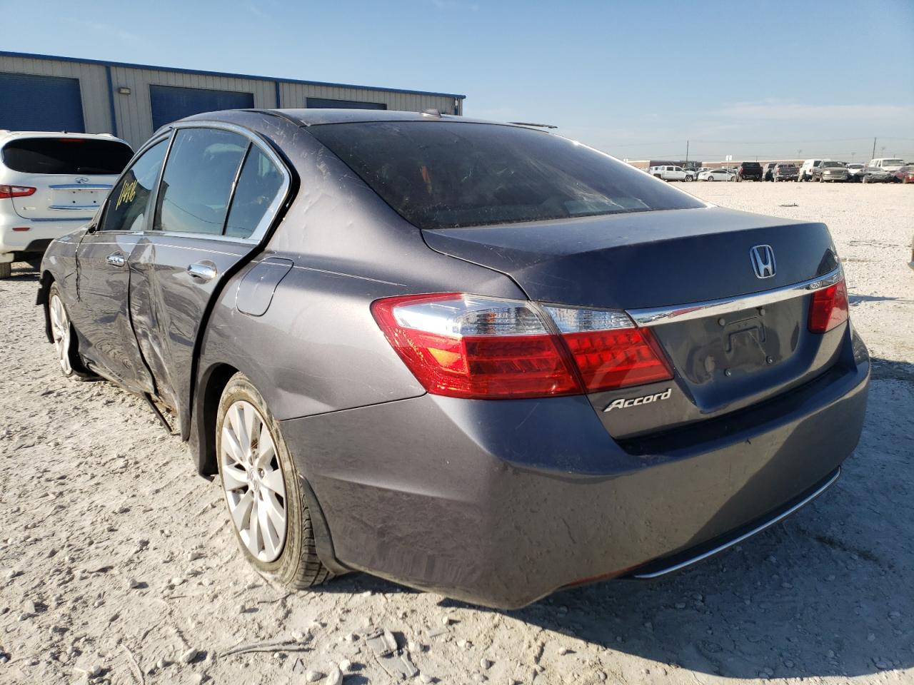 Photo 3 from auction – 2014 HONDA ACCORD EXL with VIN 1HGCR2F85EA262353