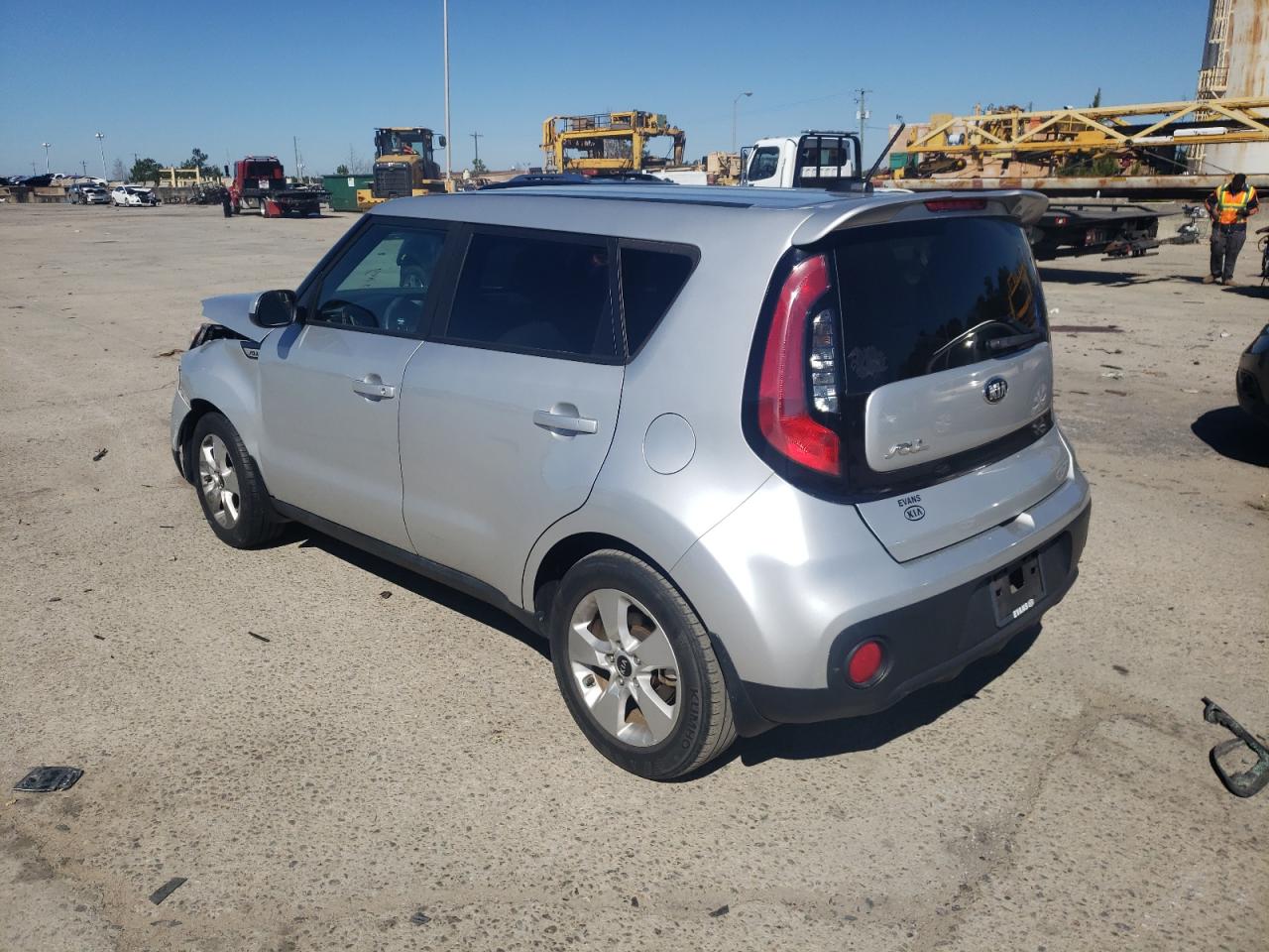 Photo 3 from auction – 2017 KIA SOUL with VIN KNDJN2A29H7499093