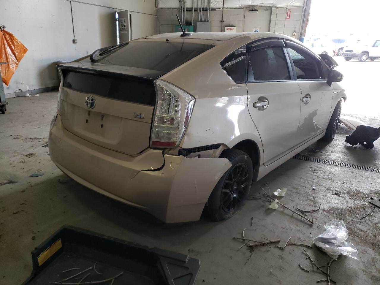 Photo 4 from auction – 2010 TOYOTA PRIUS with VIN JTDKN3DUXA1097258