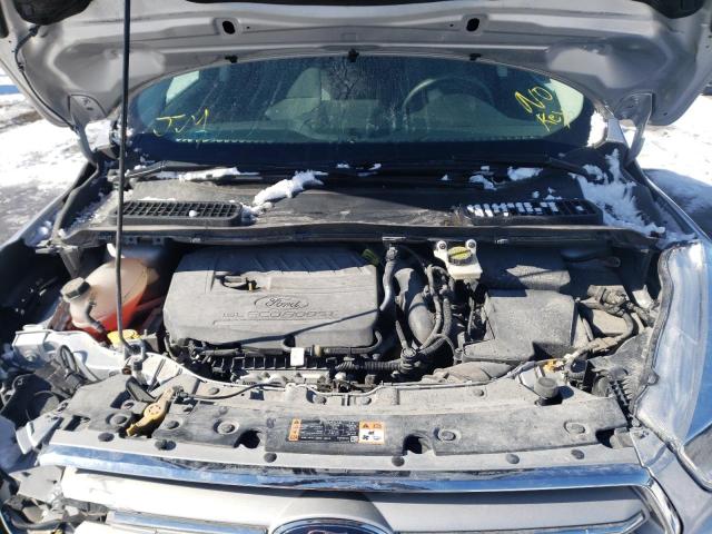 Photo 7 from auction – 2018 FORD ESCAPE SE with VIN 1FMCU9GD9JUC52821