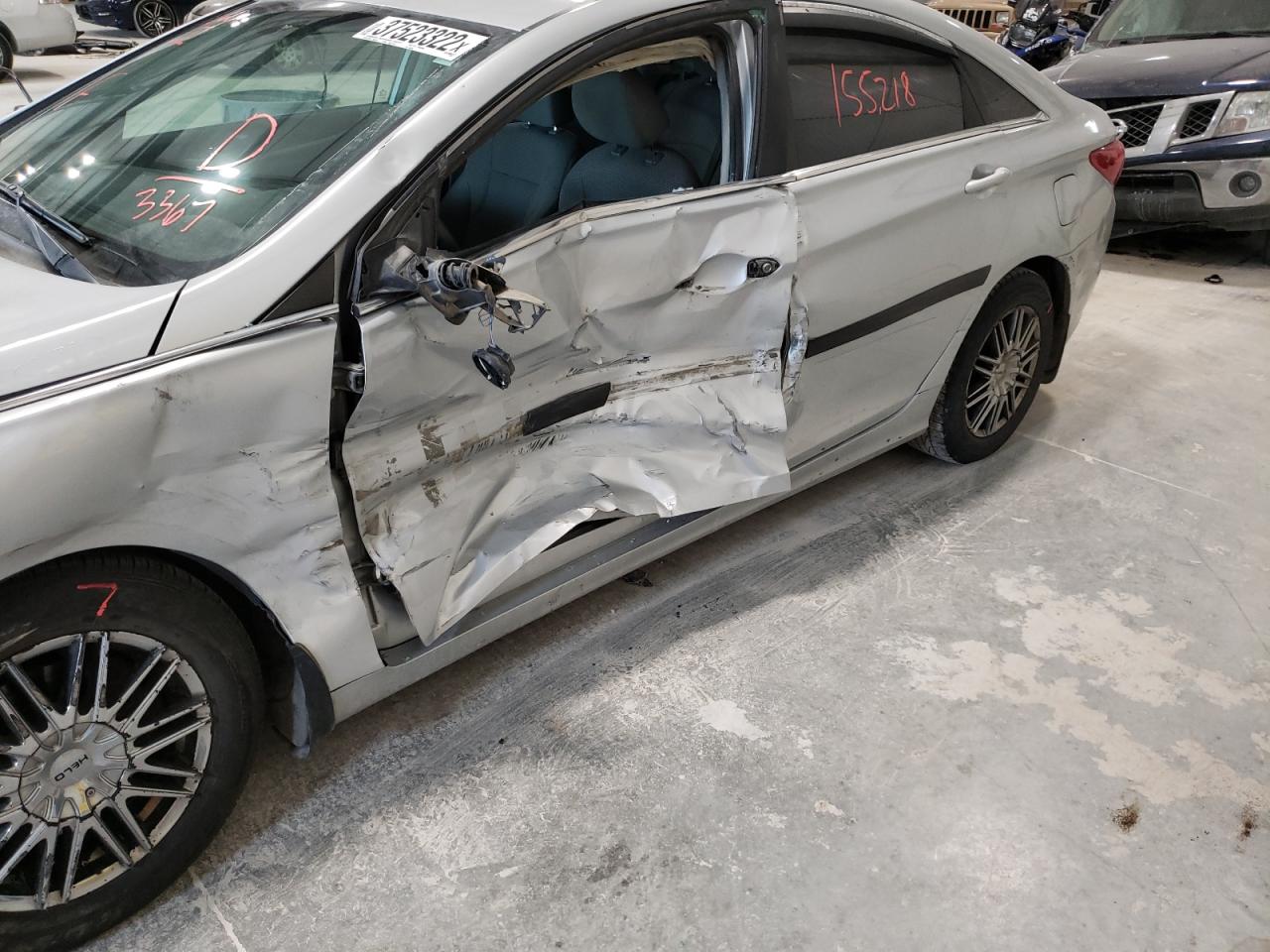 Photo 9 from auction – 2012 HYUNDAI SONATA GLS with VIN 5NPEB4AC2CH483367