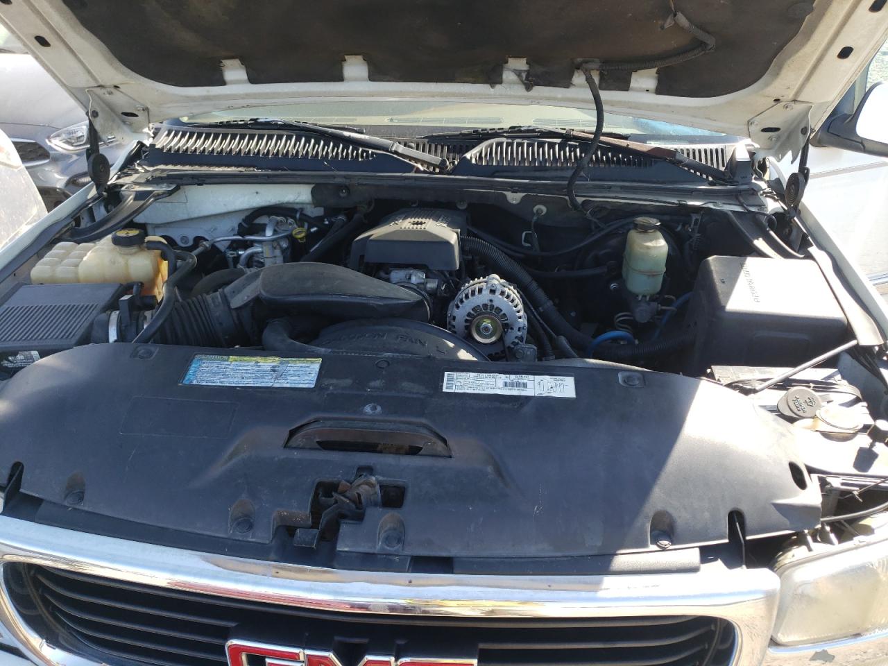 Photo 7 from auction – 2000 GMC YUKON with VIN 1GKEC13TXYJ107513