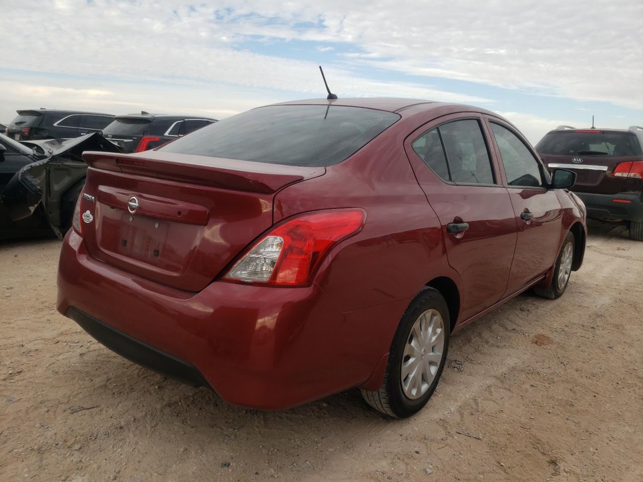 Photo 4 from auction – 2019 NISSAN VERSA S with VIN 3N1CN7AP4KL875416