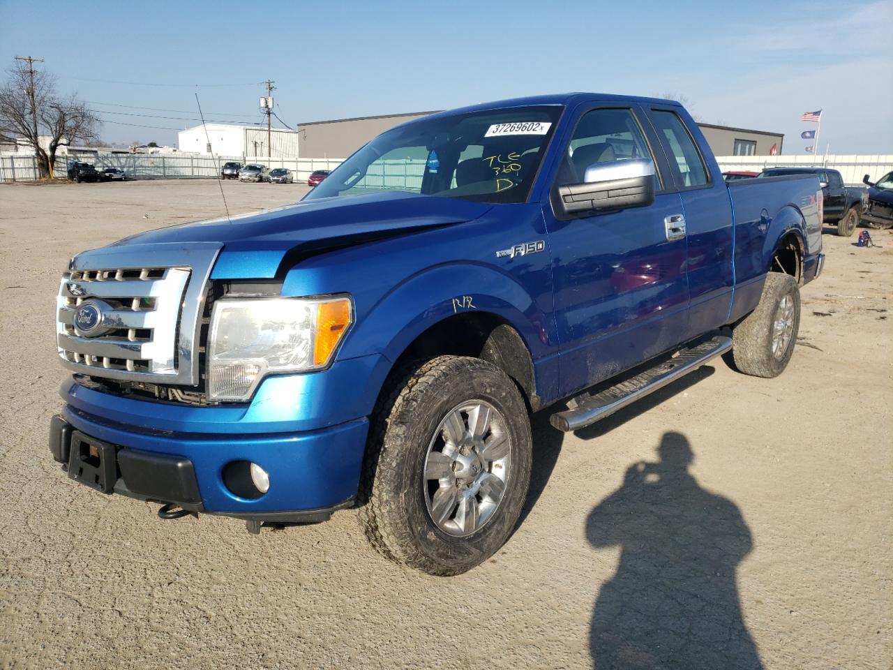 Photo 2 from auction – 2010 FORD F150 SUPER with VIN 1FTEX1EW5AFD85915