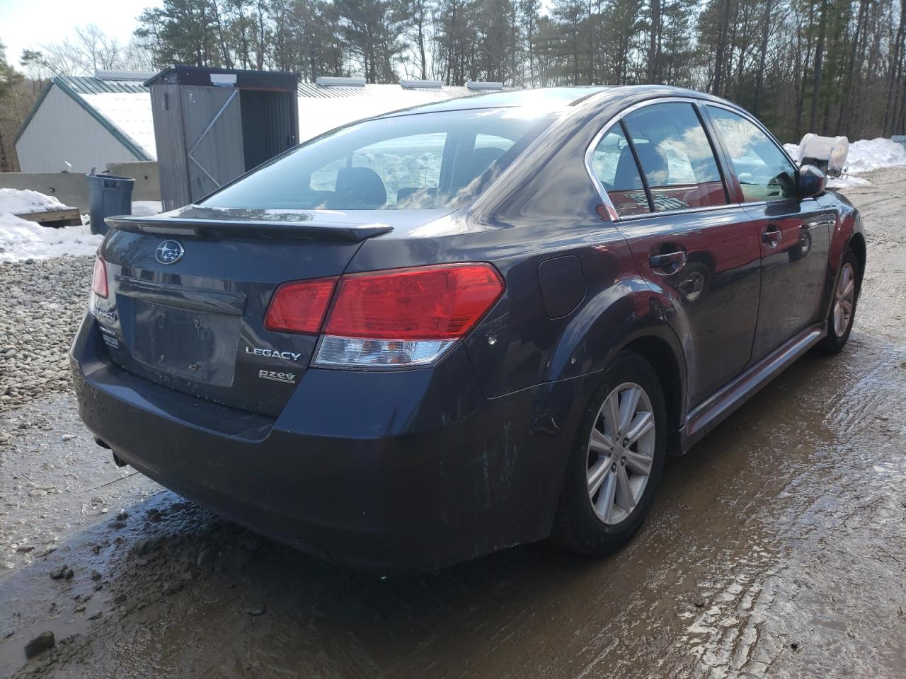 Foto 4 de la subasta – 2011 SUBARU LEGACY 2.5 con VIN 4S3BMBC69B3236821