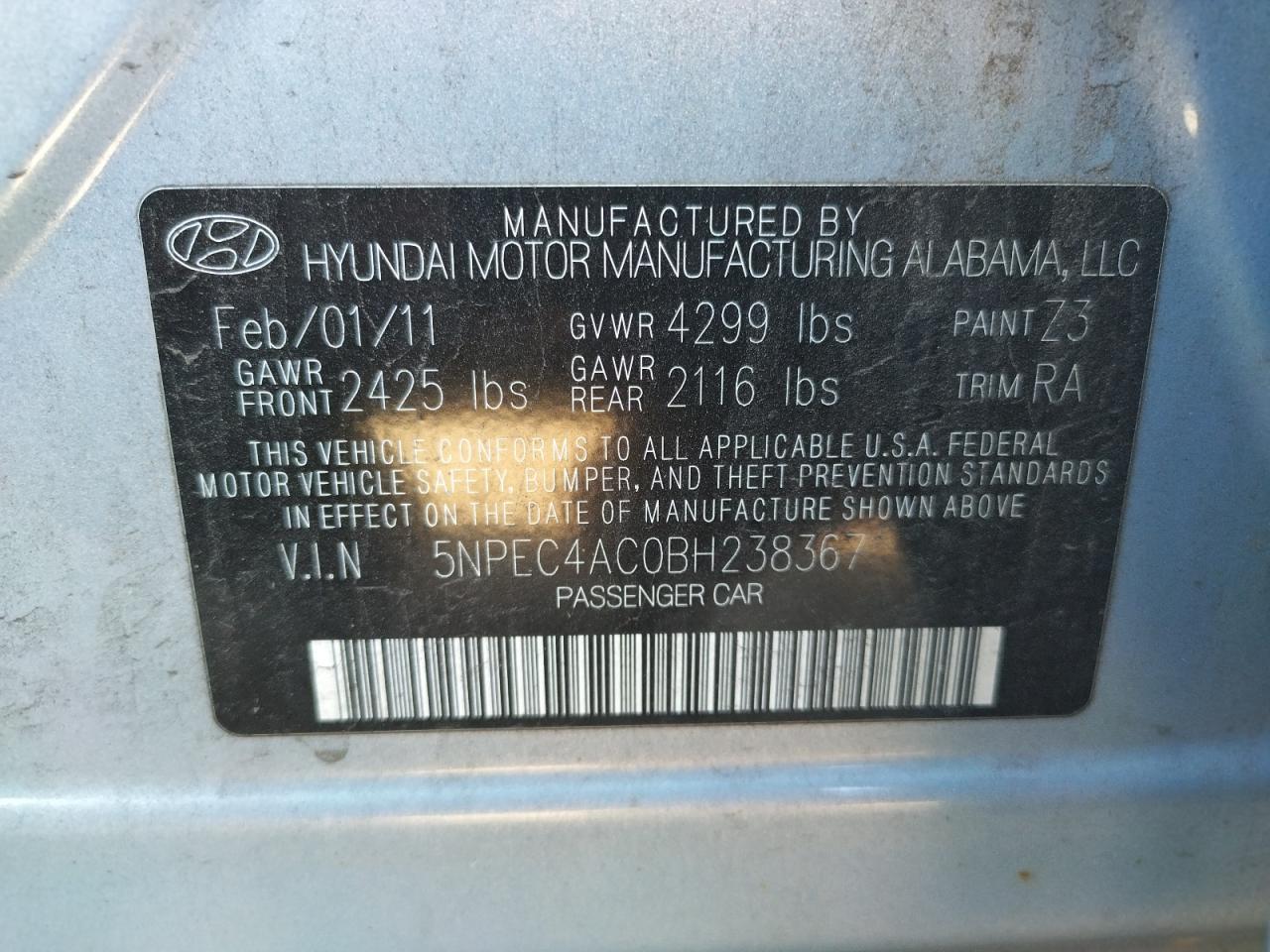 Photo 10 from auction – 2011 HYUNDAI SONATA SE with VIN 5NPEC4AC0BH238367