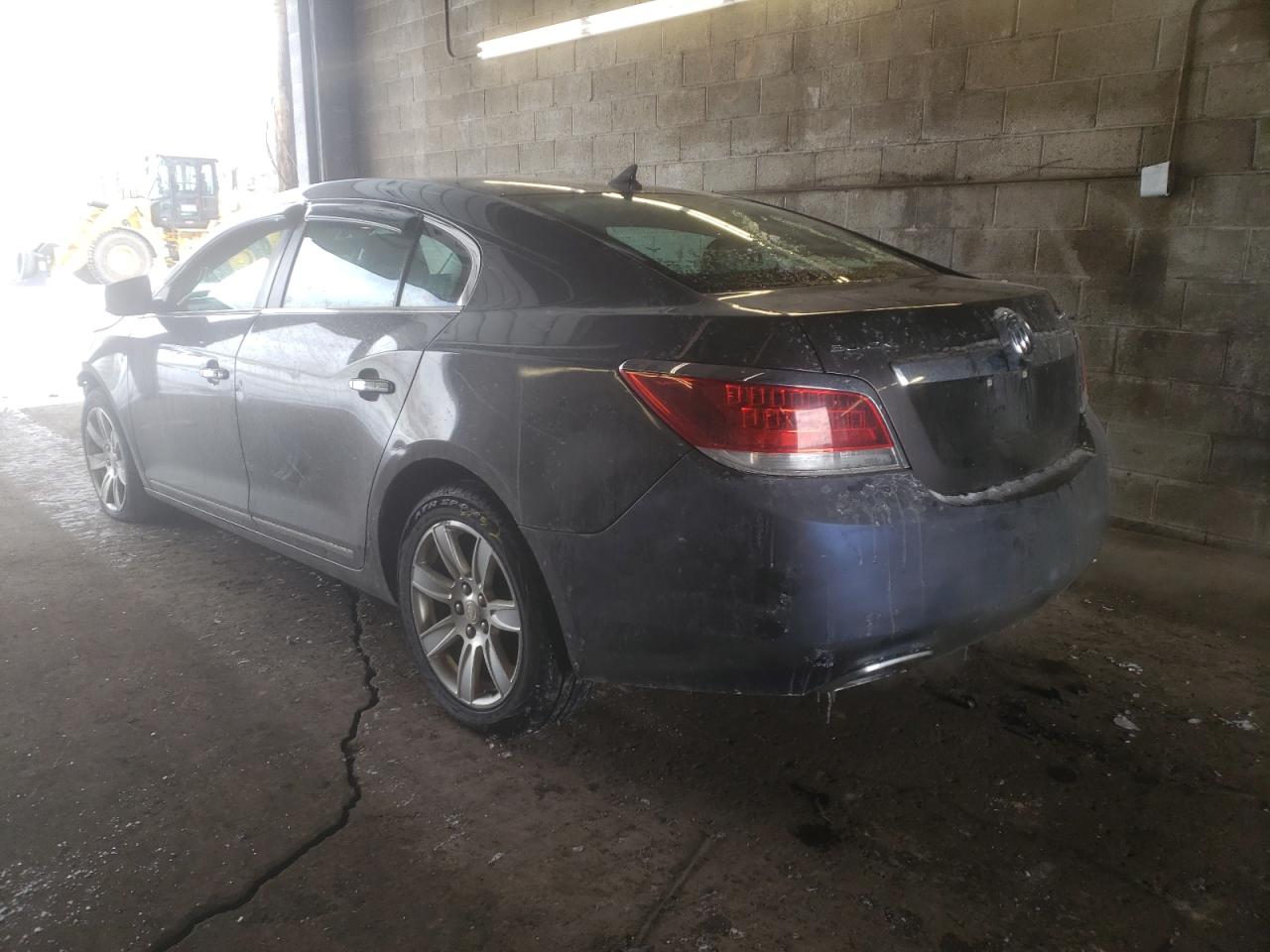 Photo 3 from auction – 2012 BUICK LACROSSE with VIN 1G4GC5E31CF301539