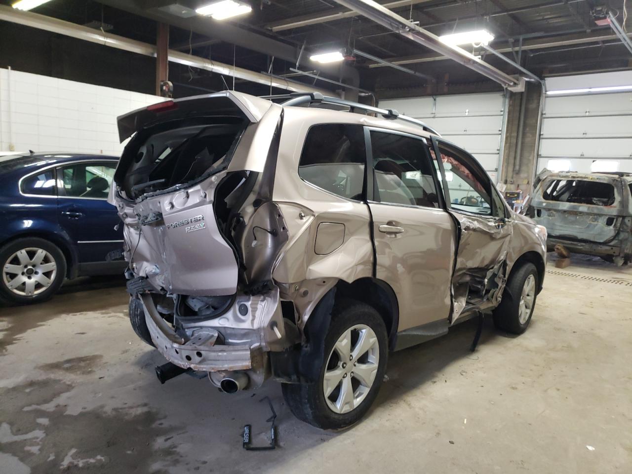 Photo 4 from auction – 2014 SUBARU FORESTER 2 with VIN JF2SJAMC4EH479985
