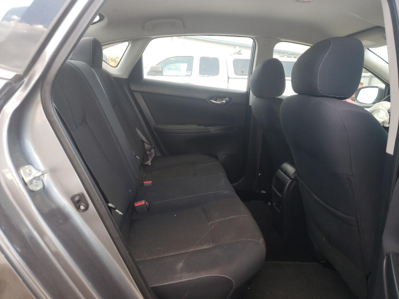 Photo 6 from auction – 2016 NISSAN SENTRA S with VIN 3N1AB7AP0GY222902