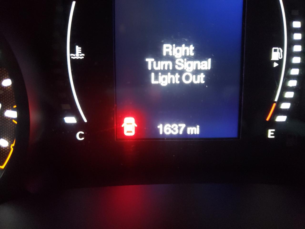 Photo 8 from auction – 2022 JEEP COMPASS LA with VIN 3C4NJCBBXNT137136