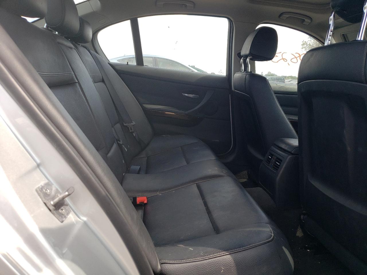 Photo 6 from auction – 2011 BMW 335 I with VIN WBAPM5C53BE576806
