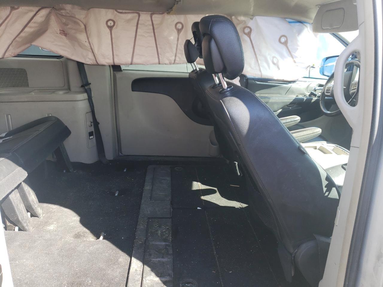 Photo 6 from auction – 2012 CHRYSLER TOWN & COU with VIN 2C4RC1BG0CR251478