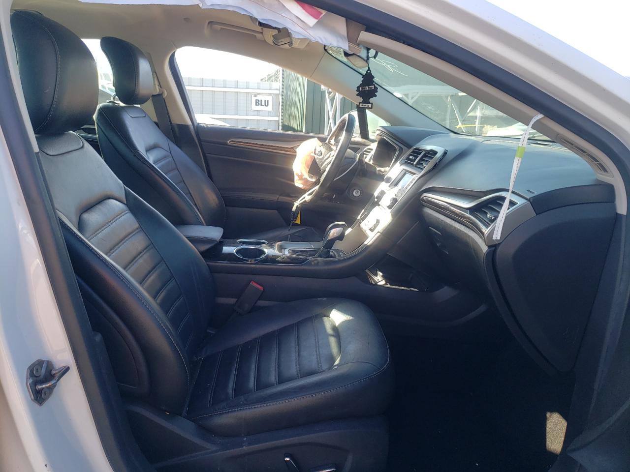 Photo 5 from auction – 2013 FORD FUSION SE with VIN 3FA6P0LU2DR220949