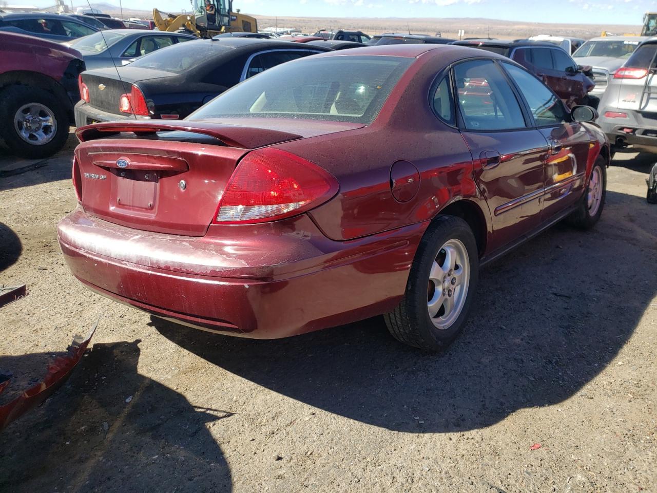 Photo 4 from auction – 2005 FORD TAURUS SE with VIN 1FAFP53245A178775