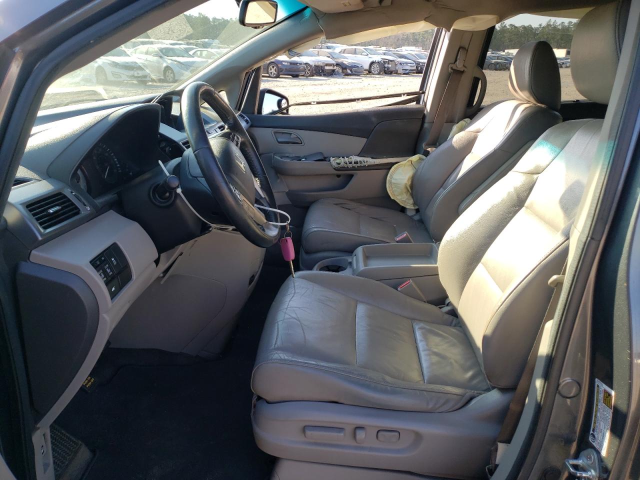 Photo 5 from auction – 2011 HONDA ODYSSEY EX with VIN 5FNRL5H63BB043479