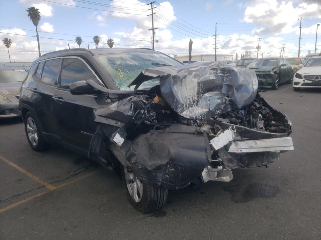 JEEP COMPASS LA 2017 with VIN 3C4NJCBB0HT652912 - Photo from auction