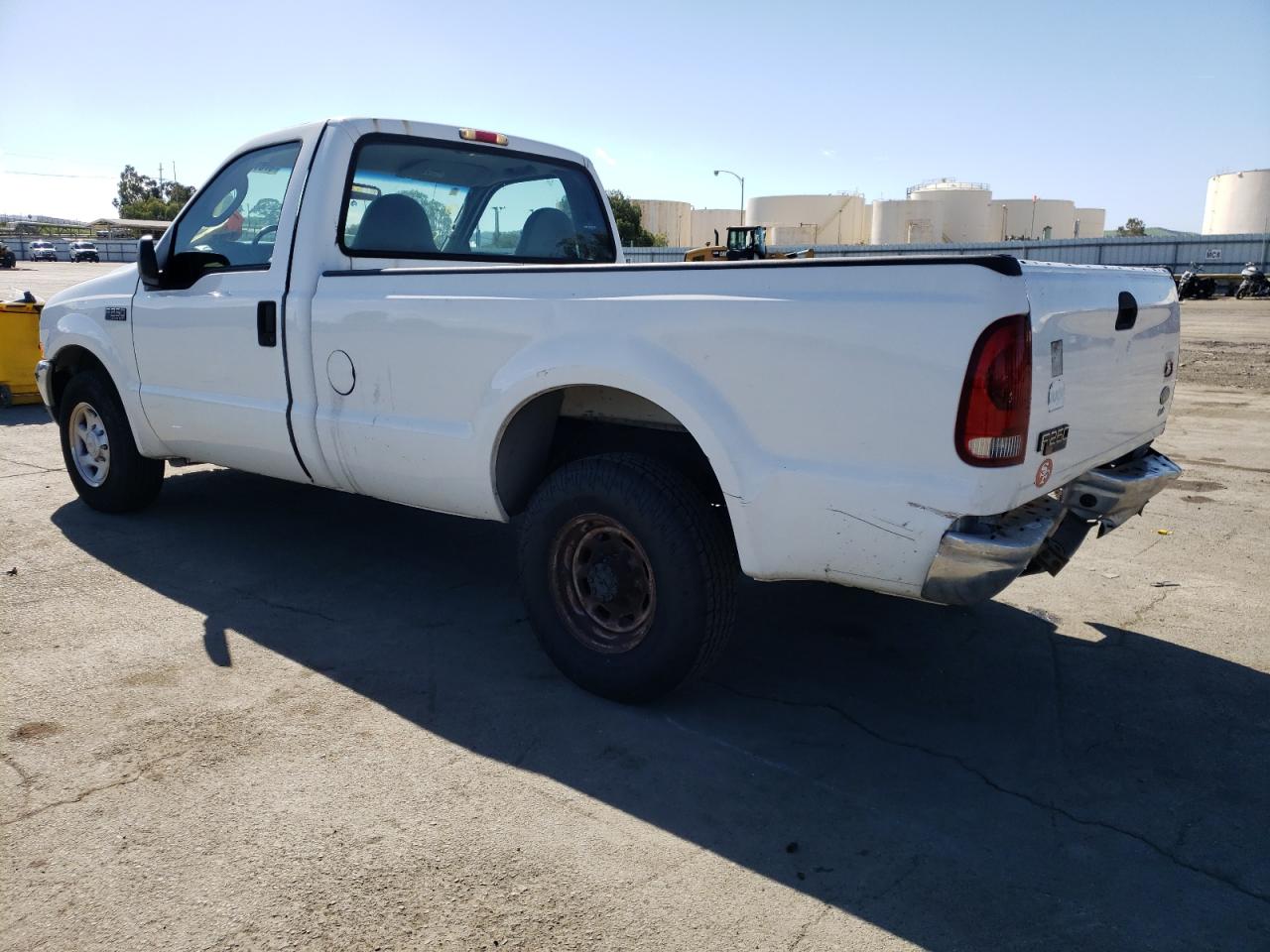 Photo 3 from auction – 2004 FORD F250 SUPER with VIN 1FTNF20L34EC42803