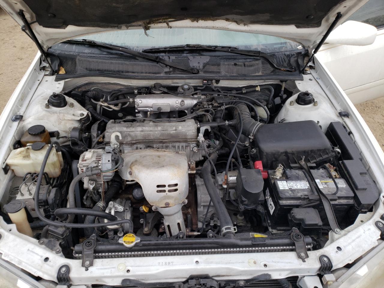 Photo 7 from auction – 2000 TOYOTA CAMRY CE with VIN 4T1BG22K0YU938580