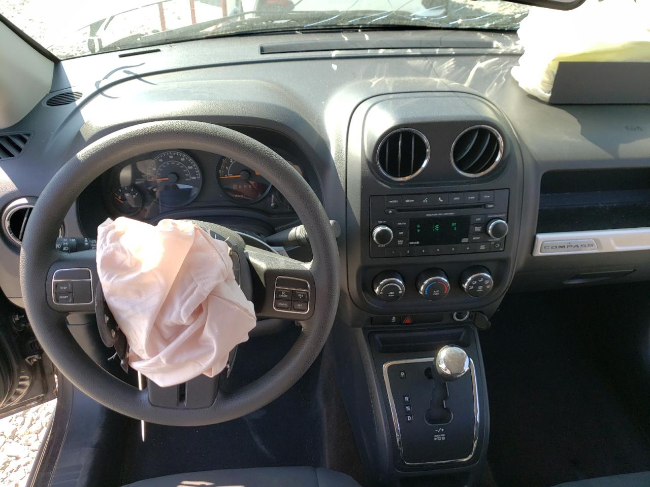 Photo 9 from auction – 2015 JEEP COMPASS SP with VIN 1C4NJCBB7FD246712