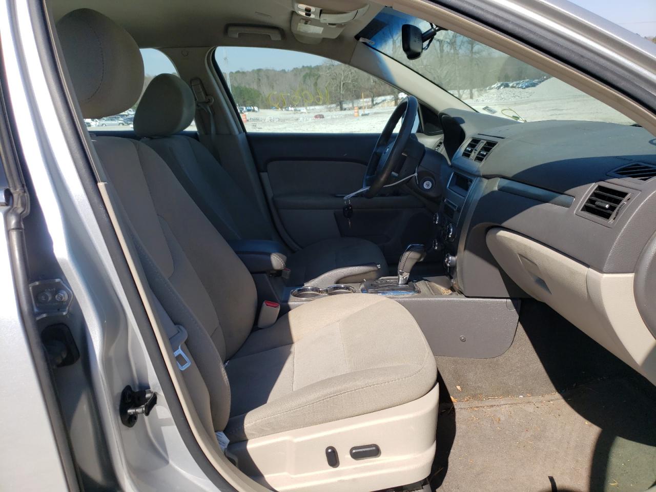 Photo 5 from auction – 2011 FORD FUSION HYB with VIN 3FADP0L32BR129708