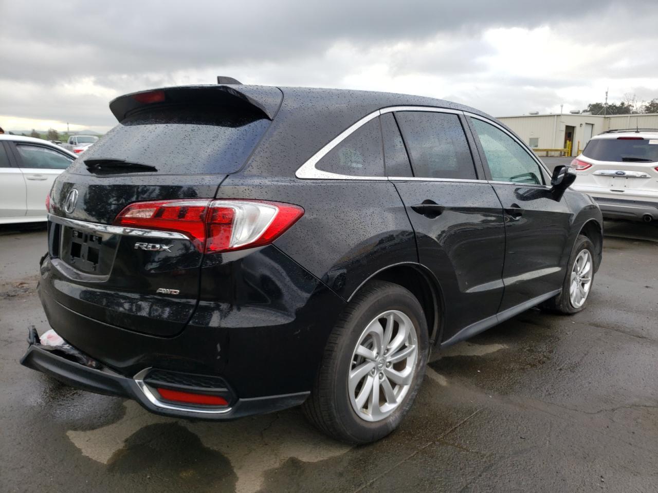 Photo 4 from auction – 2018 ACURA RDX TECHNO with VIN 5J8TB4H50JL027277