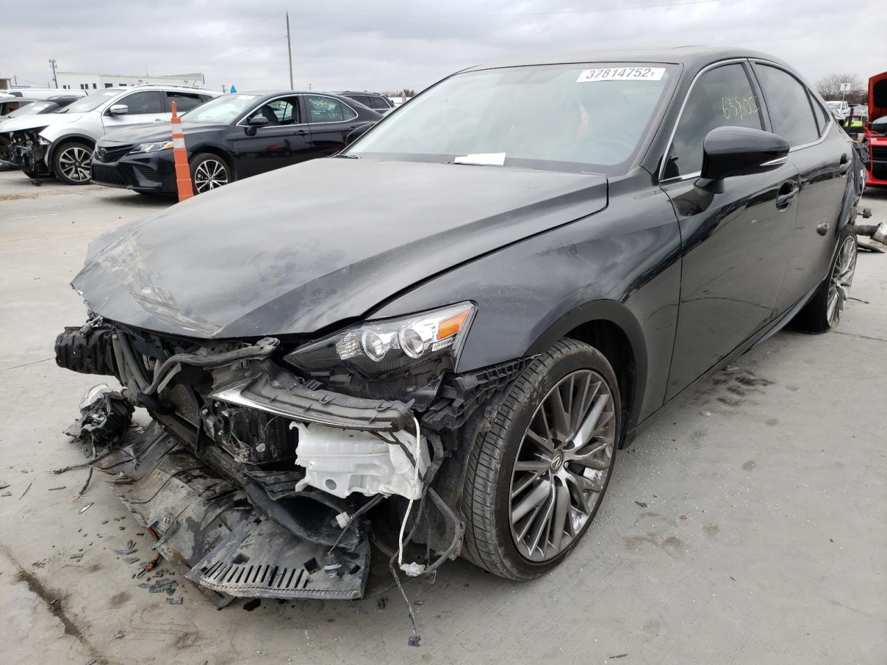 Photo 2 from auction – 2016 LEXUS IS 200T with VIN JTHBA1D28G5024386