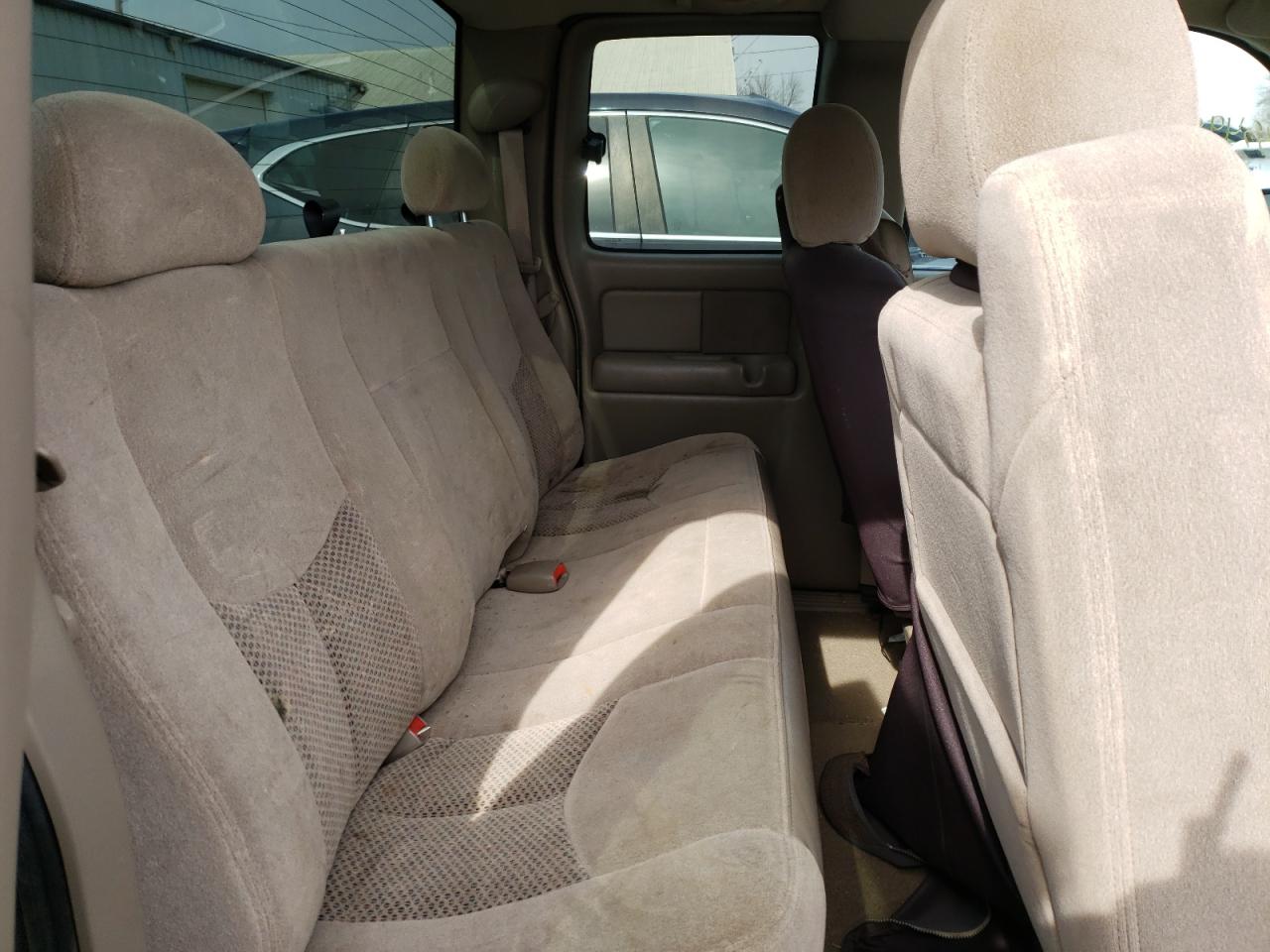 Photo 6 from auction – 2003 CHEVROLET SILVERADO with VIN 1GCEC19T73Z181825