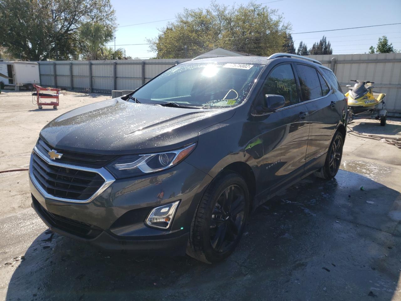 Photo 2 from auction – 2018 CHEVROLET EQUINOX LT with VIN 2GNAXJEV0J6251207