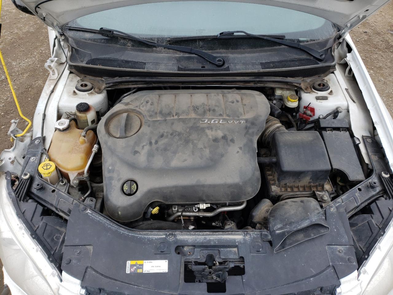 Photo 7 from auction – 2014 CHRYSLER 200 LIMITE with VIN 1C3CCBCG4EN179652