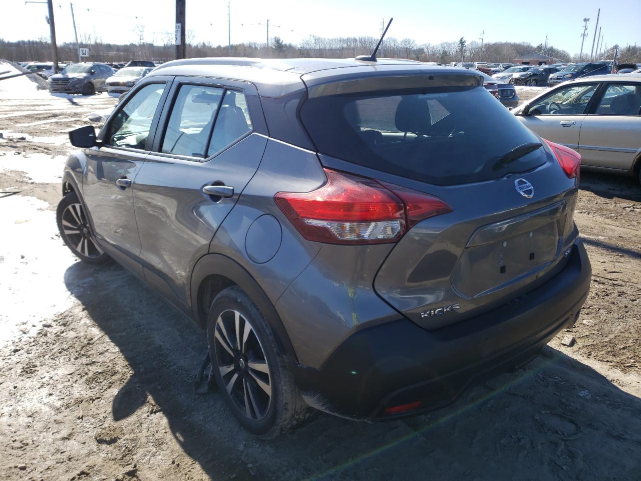 Photo 3 from auction – 2019 NISSAN KICKS S with VIN 3N1CP5CUXKL523913