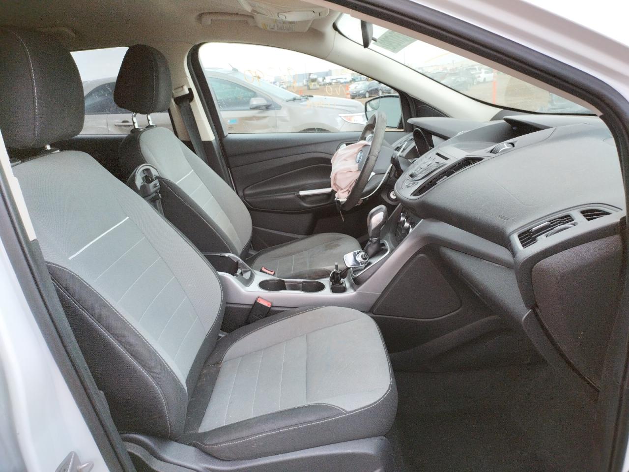 Photo 5 from auction – 2014 FORD ESCAPE SE with VIN 1FMCU0GX0EUA75362