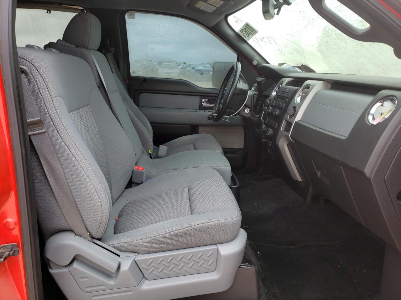 Photo 5 from auction – 2012 FORD F150 SUPER with VIN 1FTFW1EF9CFA33558