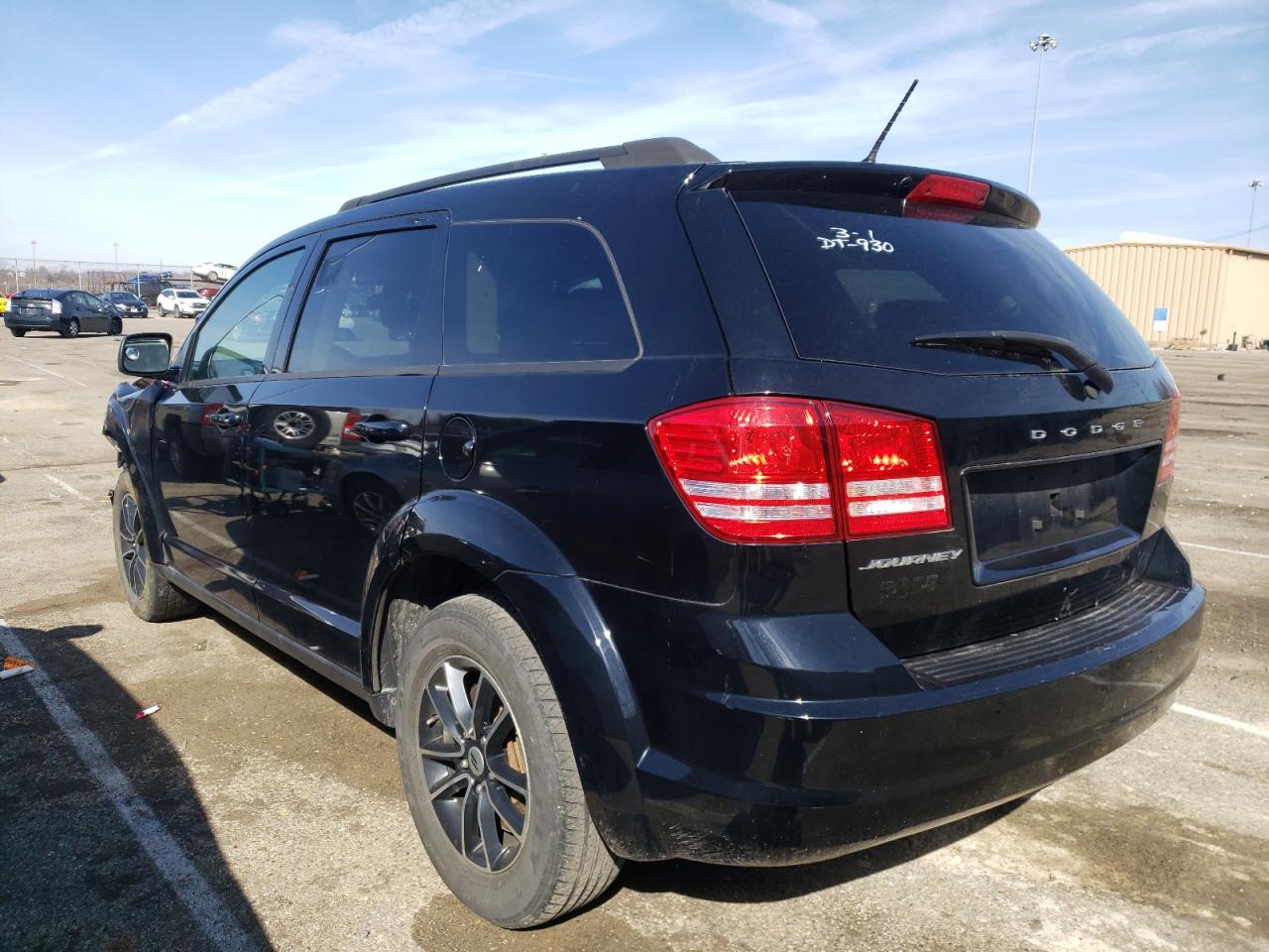 Photo 3 from auction – 2018 DODGE JOURNEY SE with VIN 3C4PDCAB7JT254183