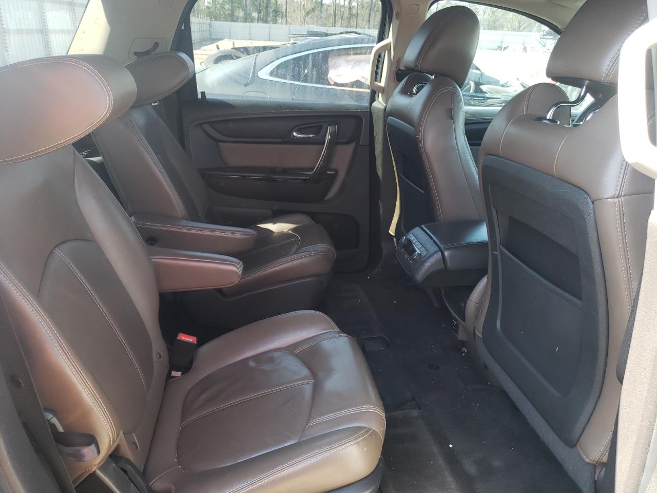Photo 6 from auction – 2016 GMC ACADIA SLT with VIN 1GKKRRKD3GJ159090