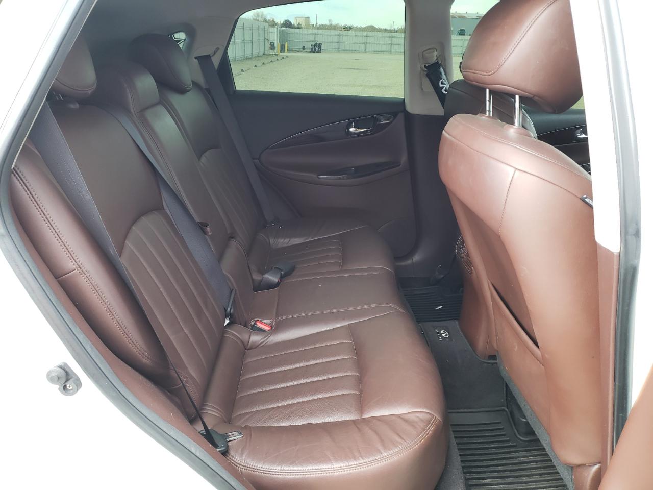 Photo 6 from auction – 2011 INFINITI EX35 BASE with VIN JN1AJ0HR4BM851270