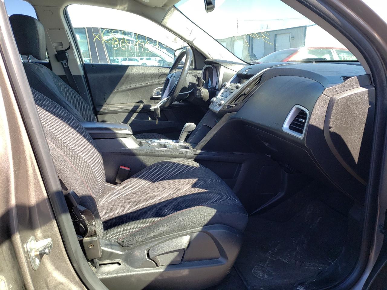 Photo 5 from auction – 2011 CHEVROLET EQUINOX LT with VIN 2CNFLEEC6B6271863