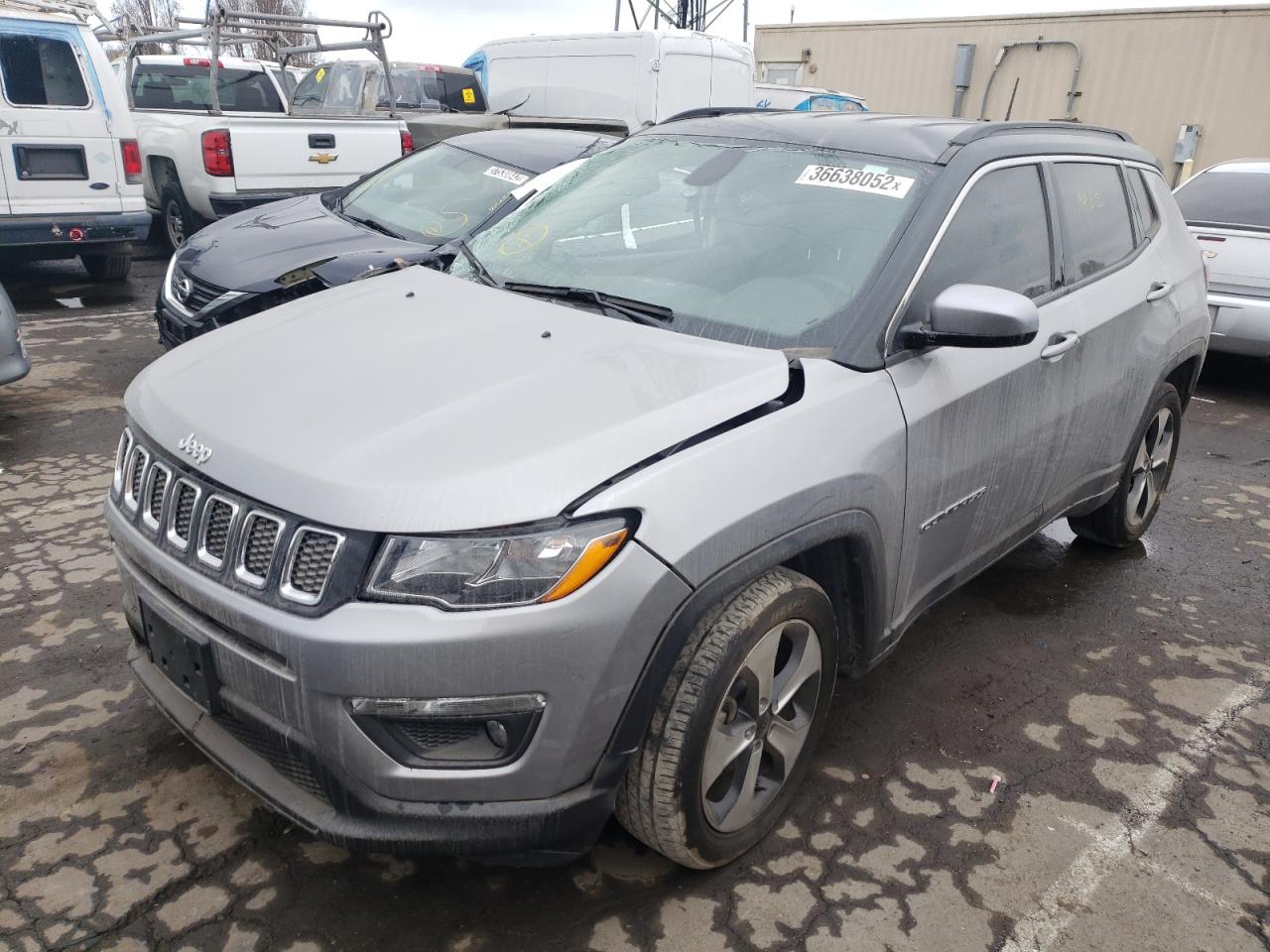 Photo 2 from auction – 2020 JEEP COMPASS LA with VIN 3C4NJCBB2LT236420